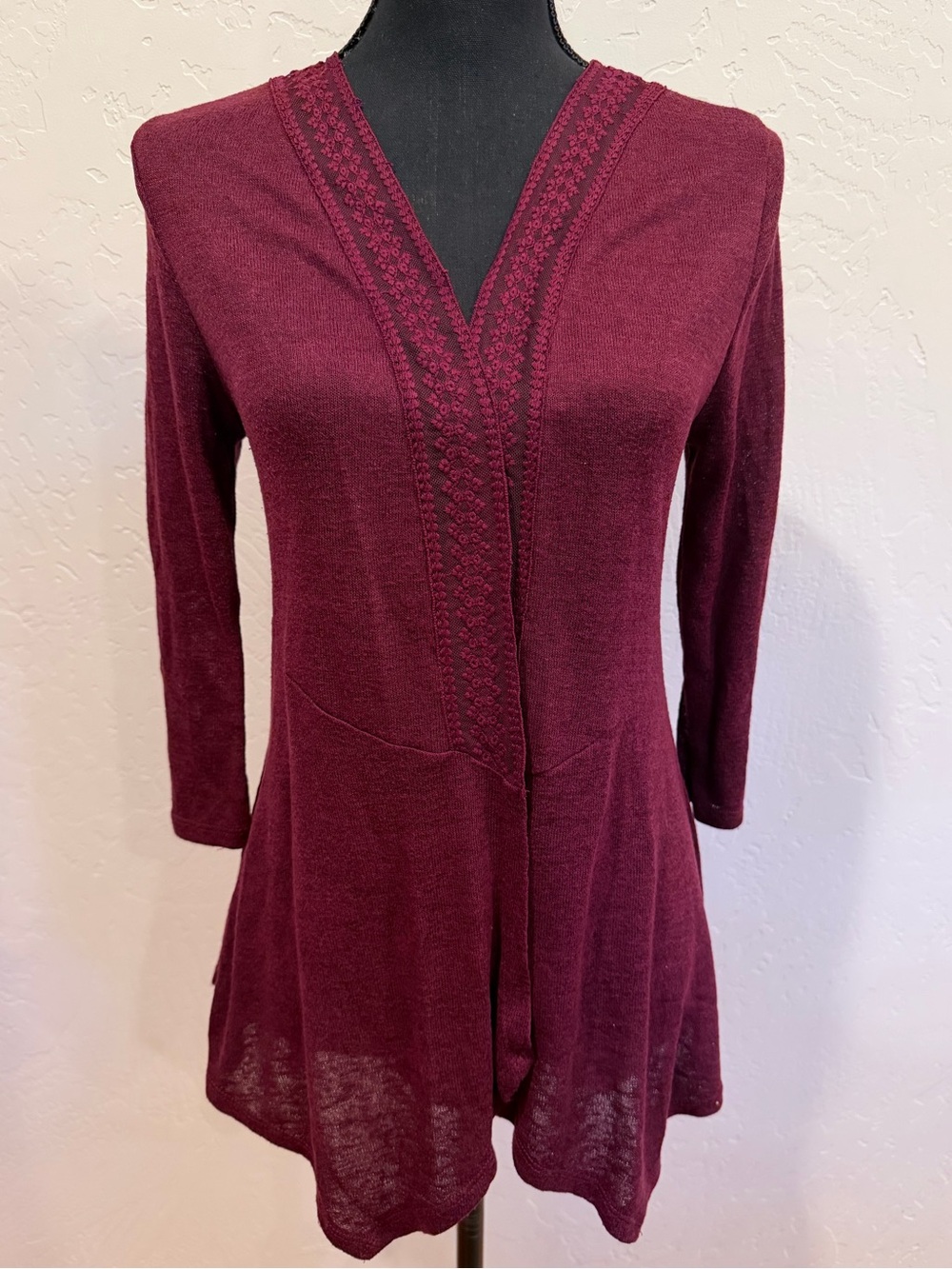Women's V-Neck Longline Sweater Cardigan - Burgundy